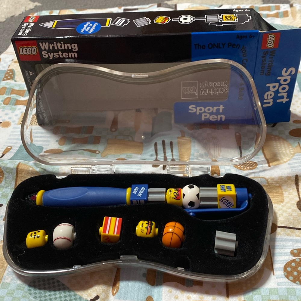 Vintage 2000 LEGO Sport Pen 🖊️